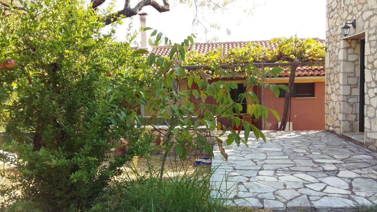 The Stone House-Zacharatos Nikolaos Villa Pouláta Exterior photo